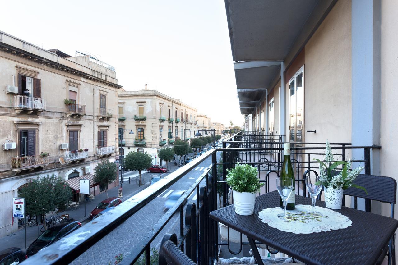 Ortigia Bridge Apartments Syracuse Eksteriør bilde